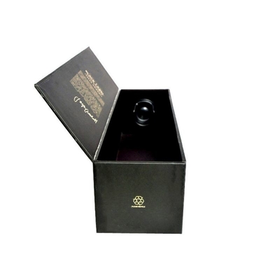 جعبه‌های بسته‌بندی بطری شراب سیاه با چاپ UV و فویل طلایی برجسته